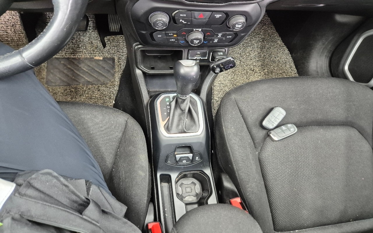 2018 - jeep renegade
