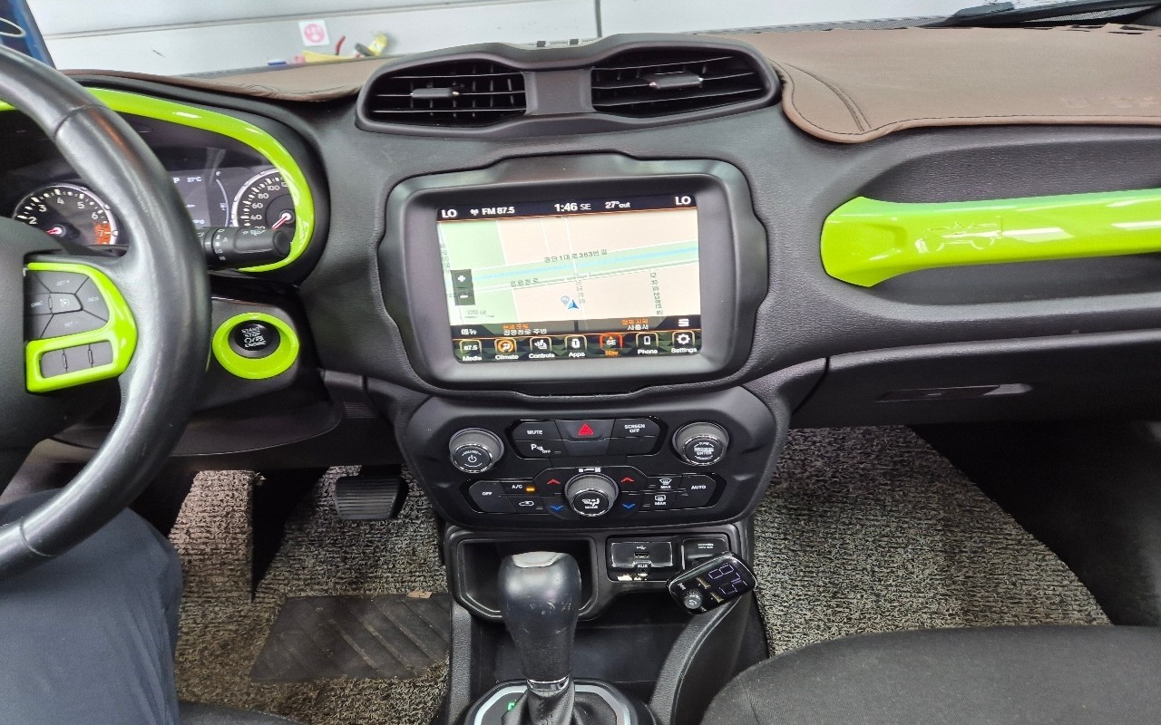 2018 - jeep renegade