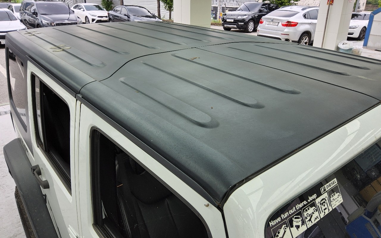 2014 - jeep wrangler