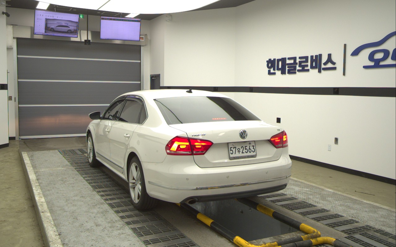 2014 - volkswagen passat