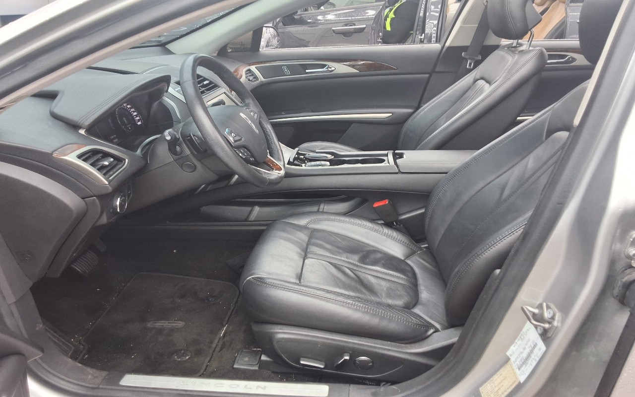 2014 - lincoln mkz