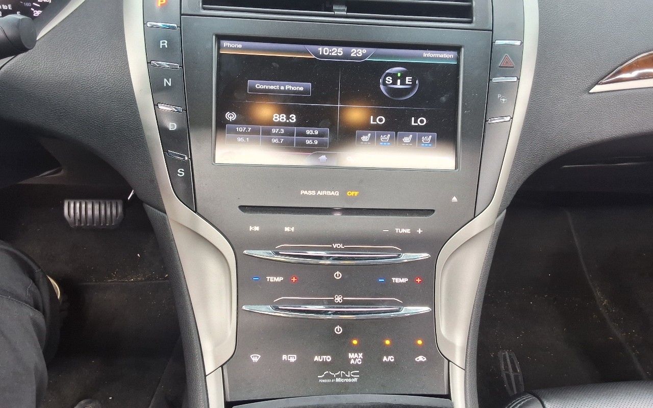 2014 - lincoln mkz