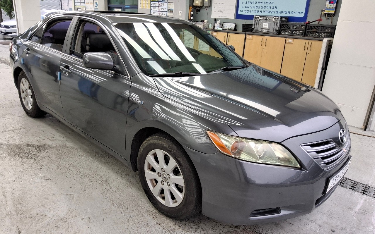 2009 - toyota camry