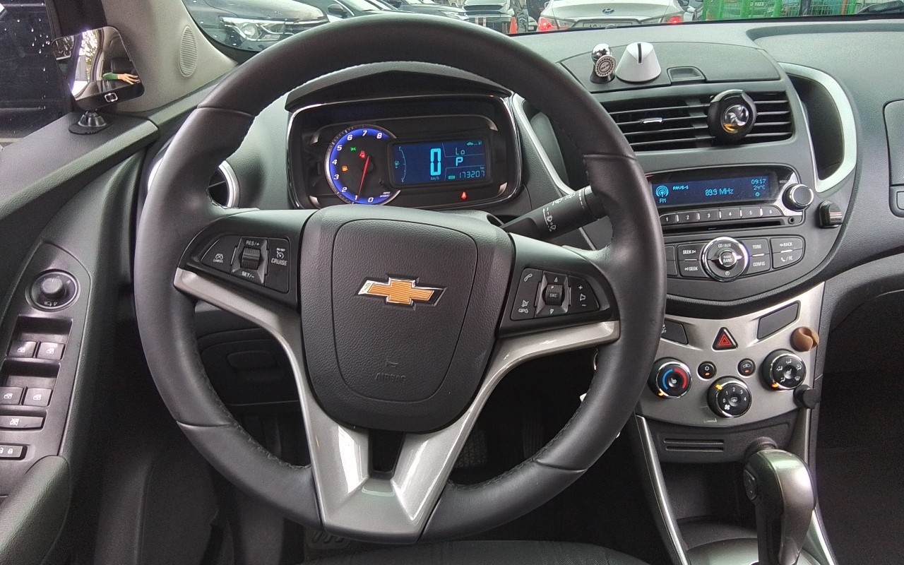 2014 - chevrolet trax