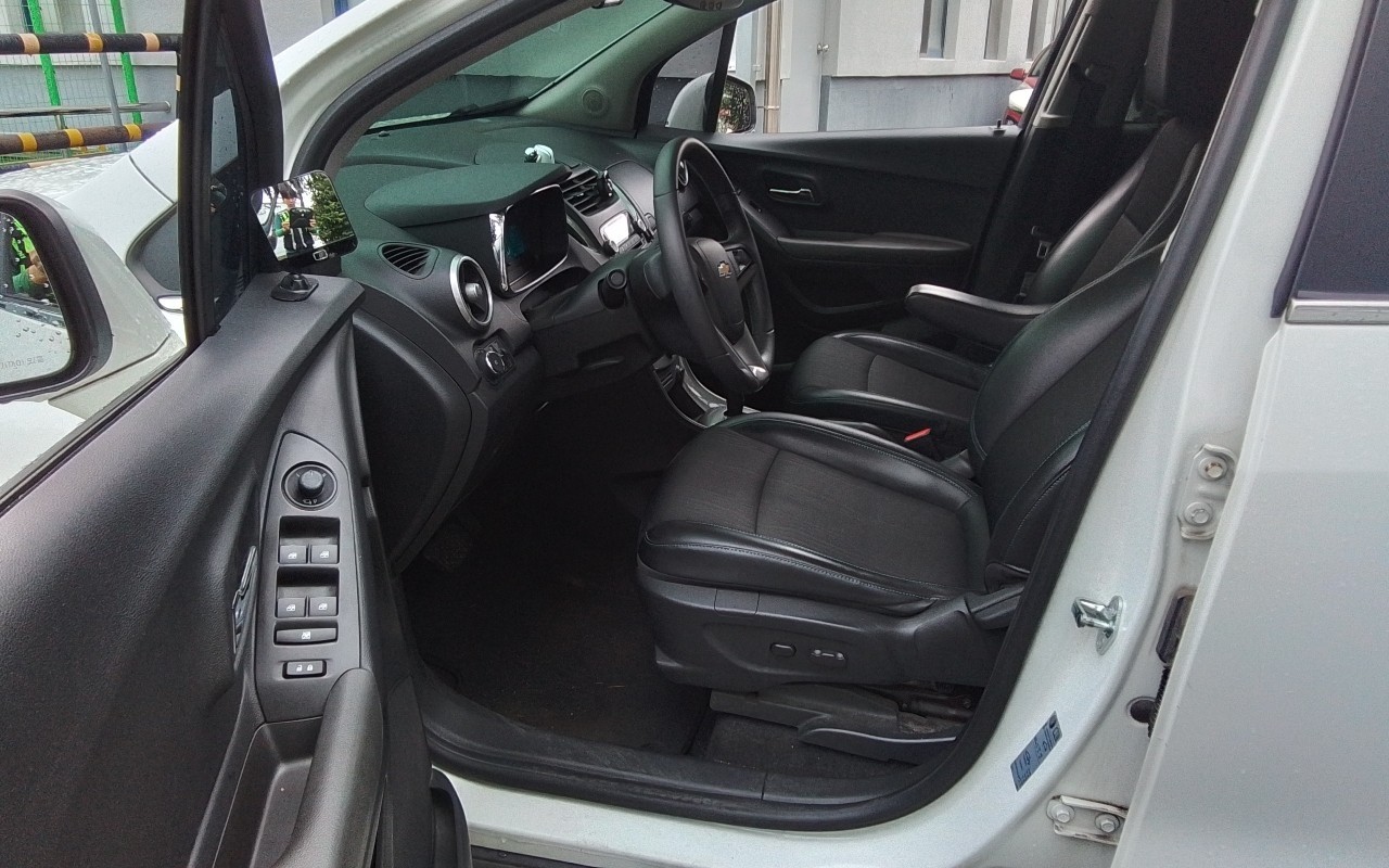 2014 - chevrolet trax