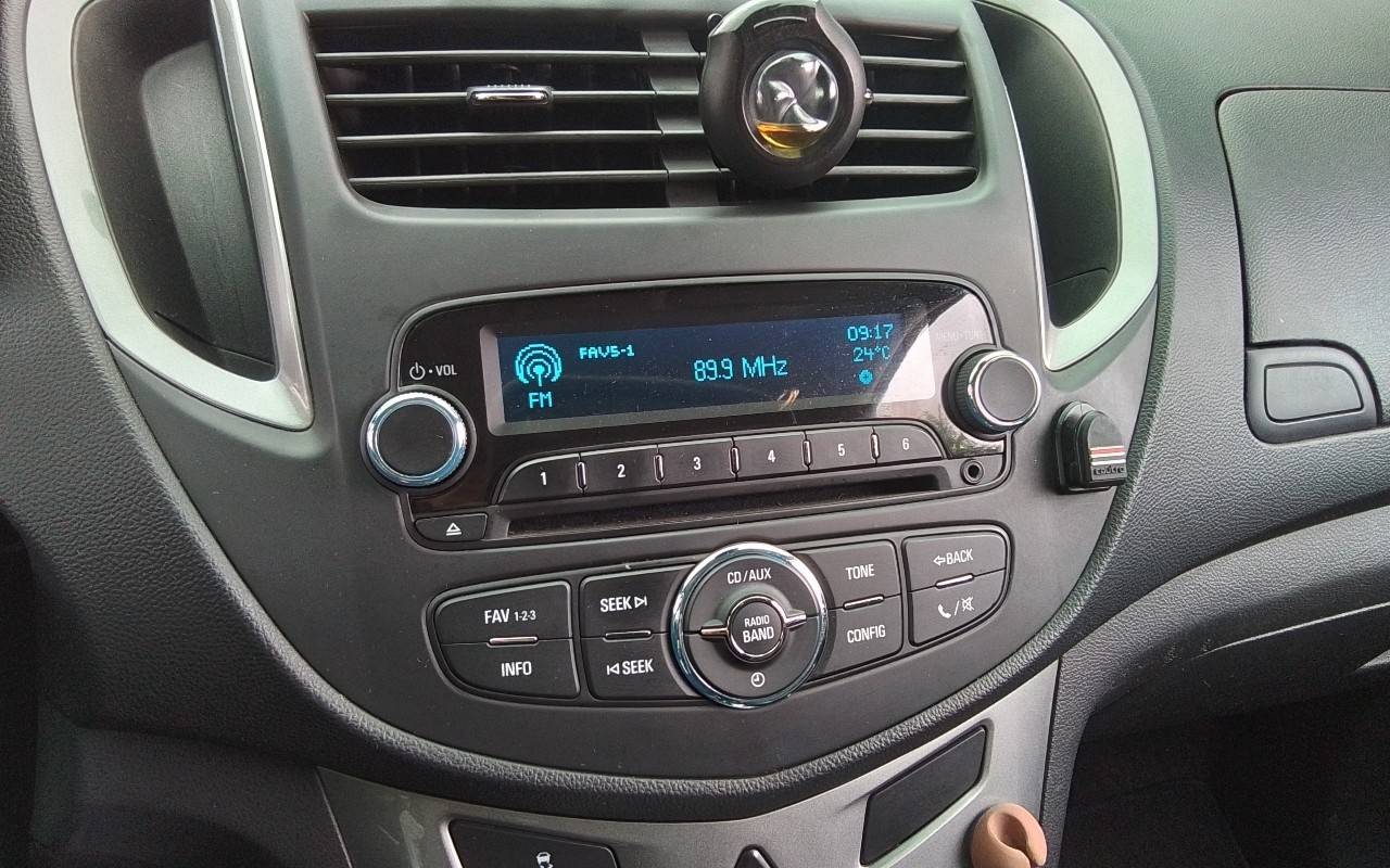 2014 - chevrolet trax