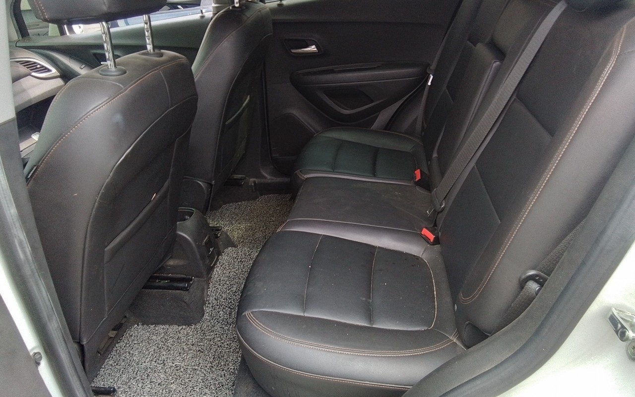 2018 - chevrolet trax