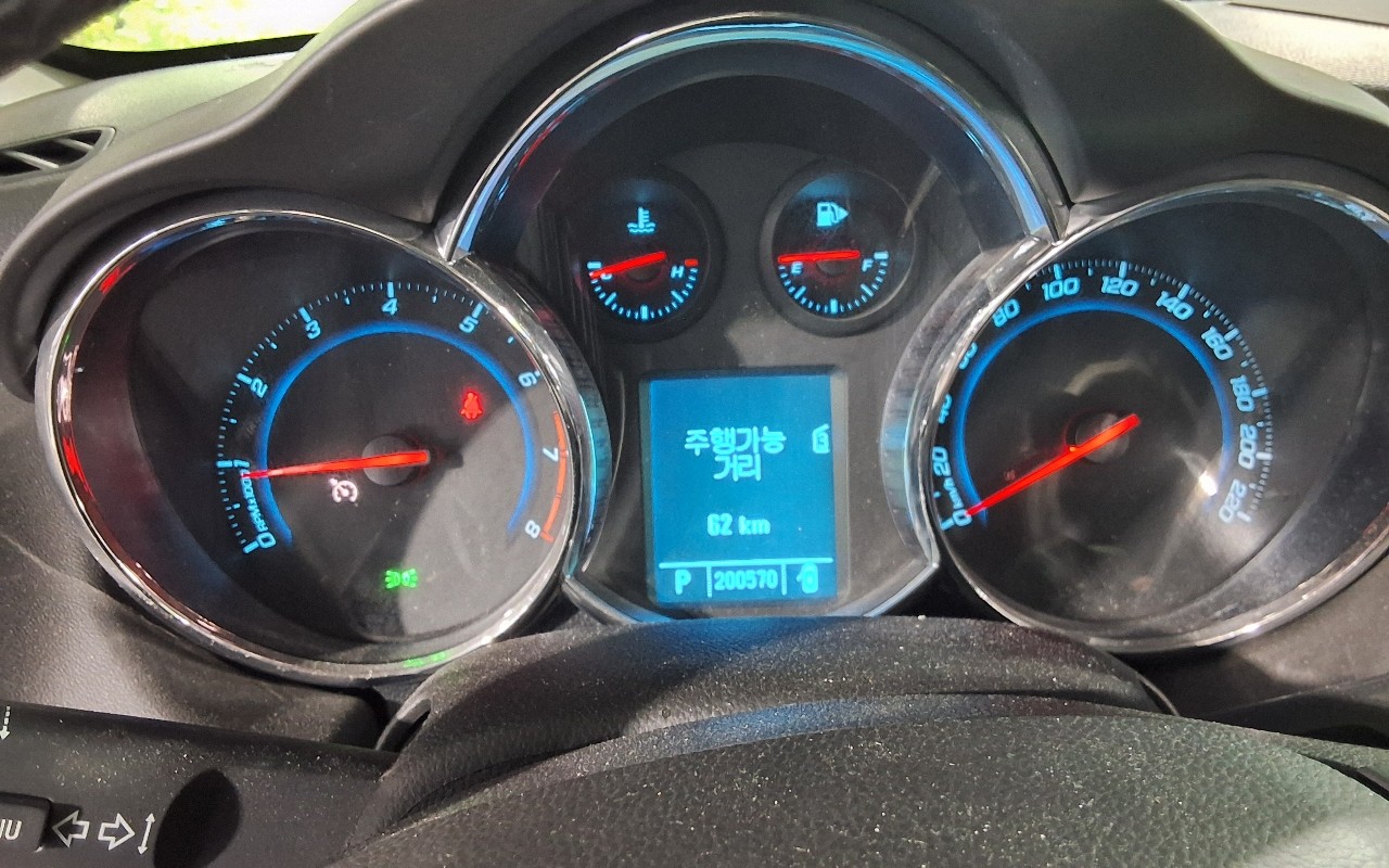 2012 - chevrolet cruze