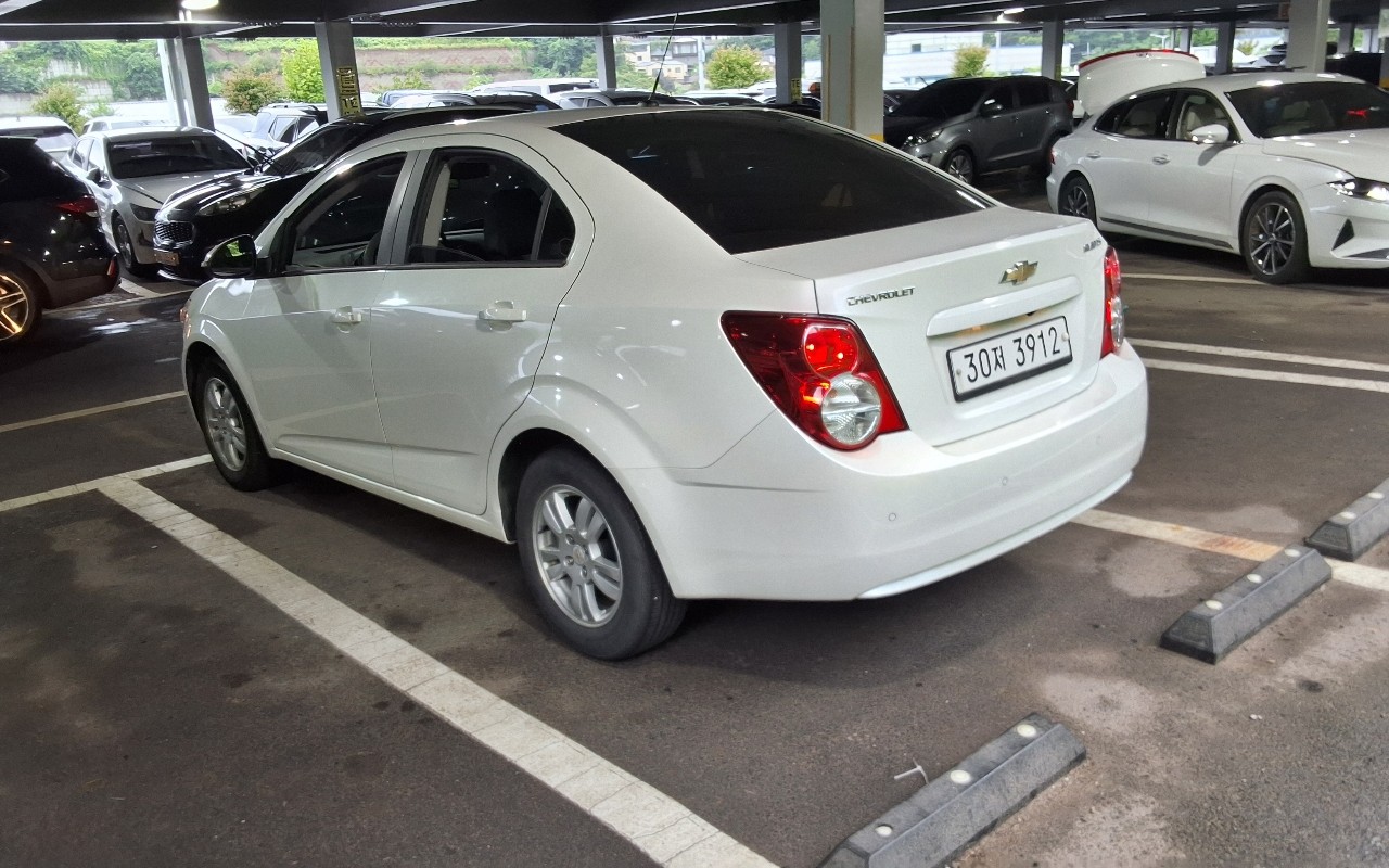 2014 - chevrolet aveo