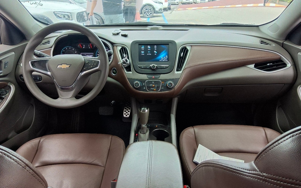 2017 - chevrolet malibu