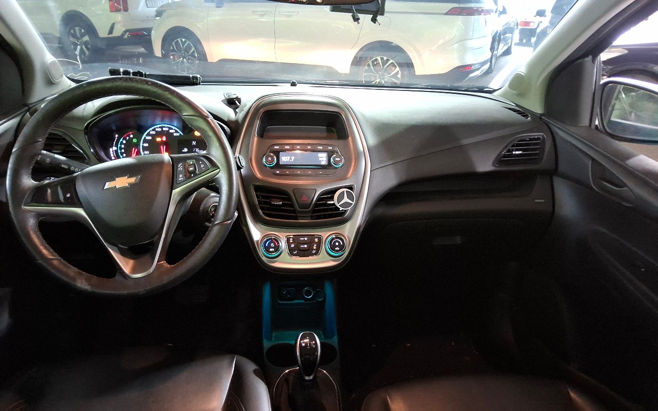 2017 - chevrolet spark