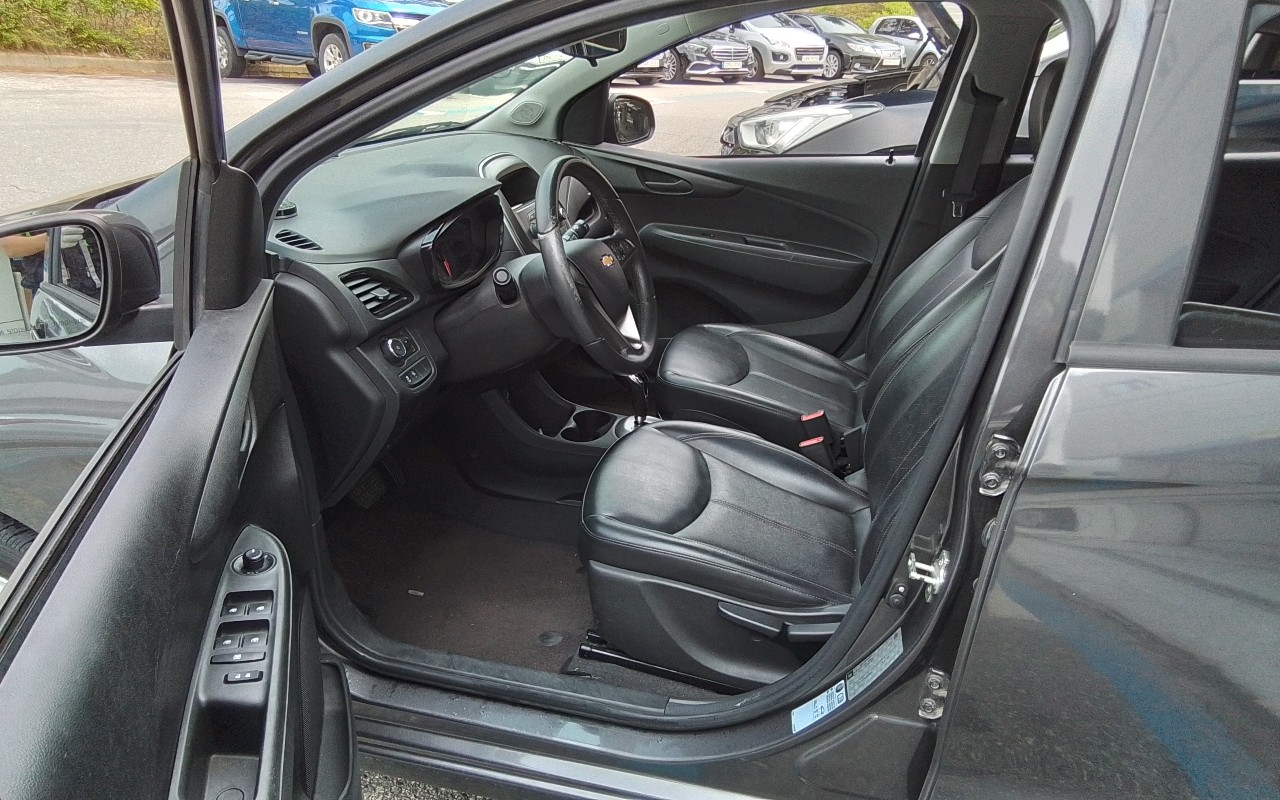 2016 - chevrolet spark