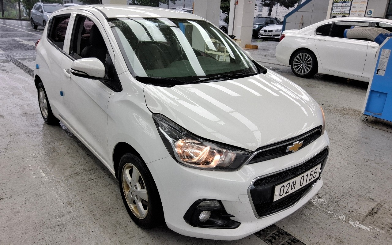 2017 - chevrolet spark