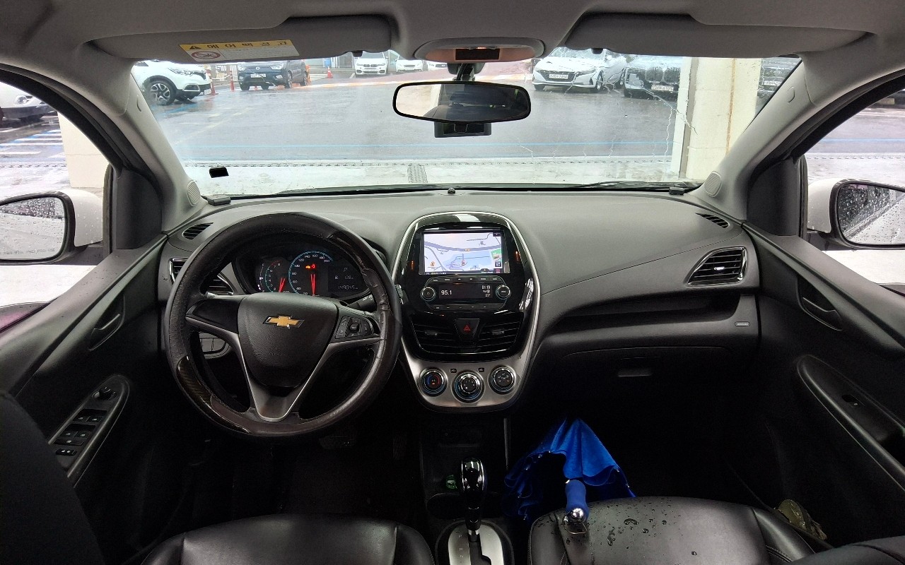 2017 - chevrolet spark