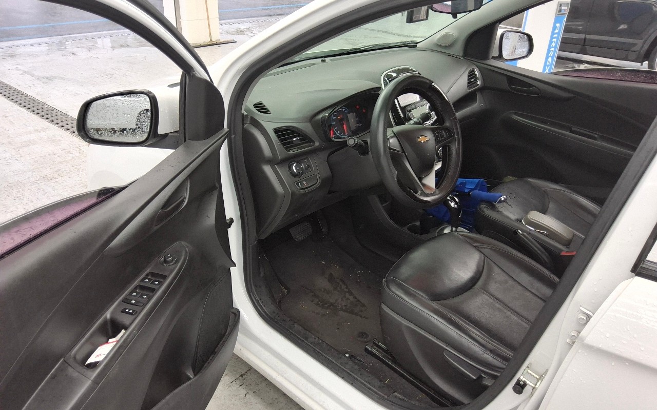 2017 - chevrolet spark