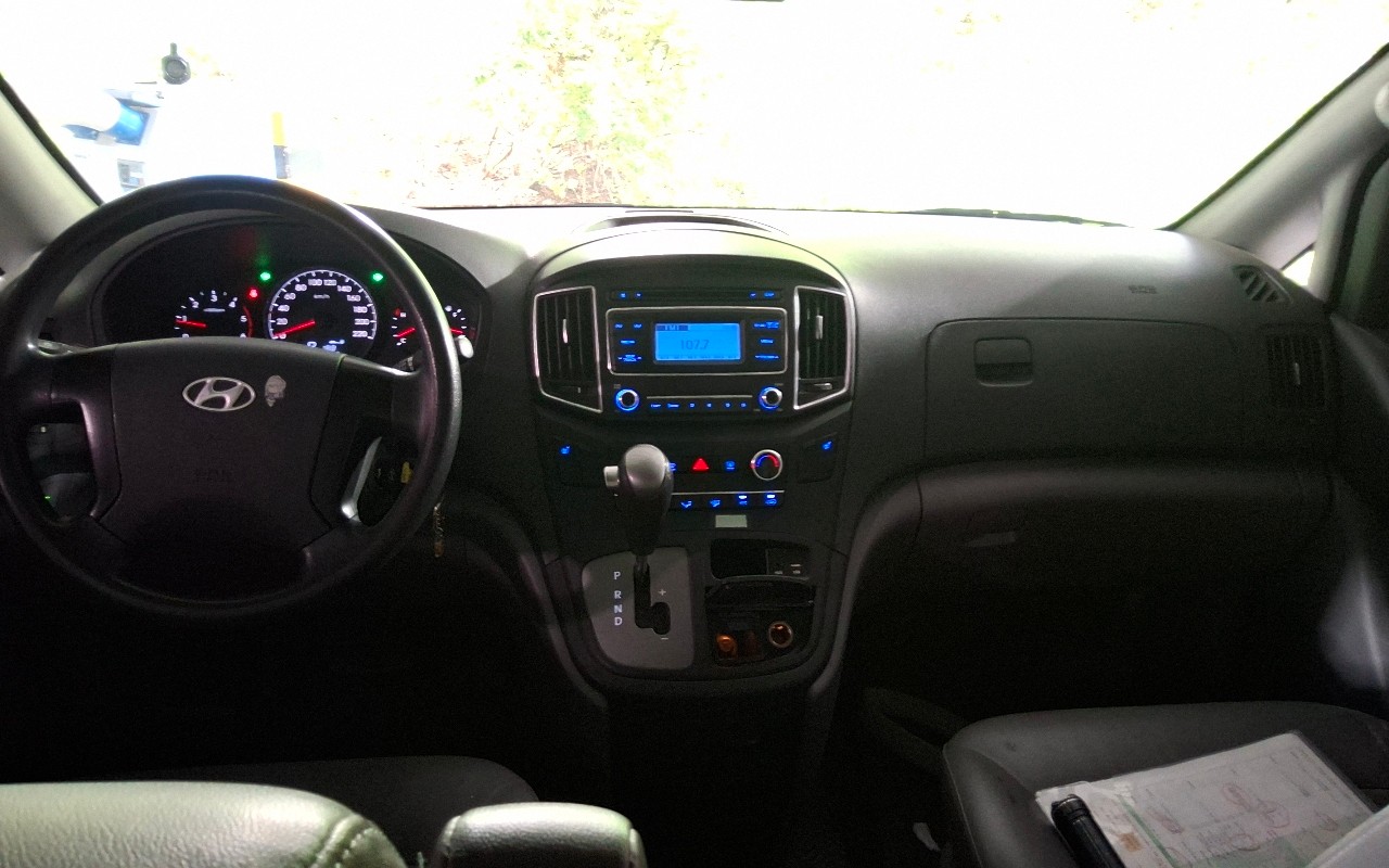 2017 - hyundai grand starex