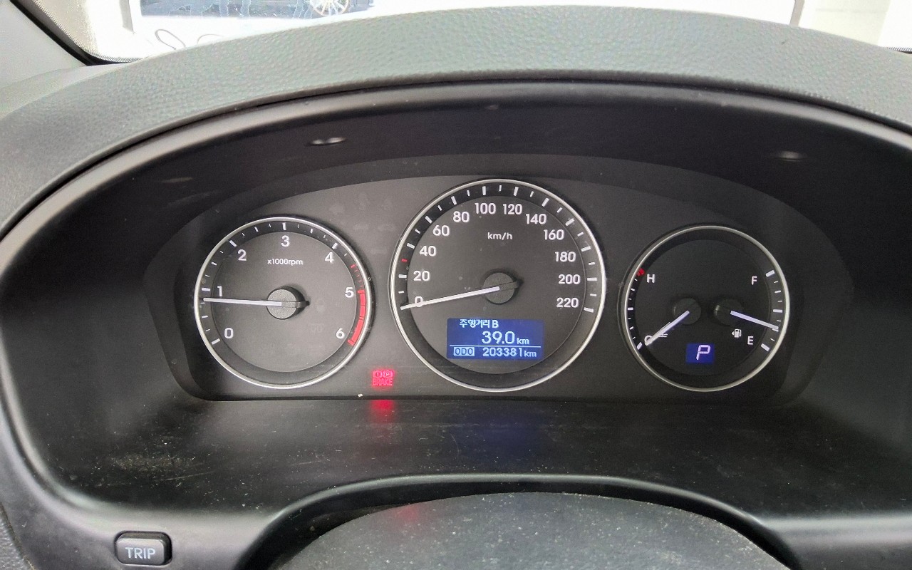 2020 - hyundai grand starex