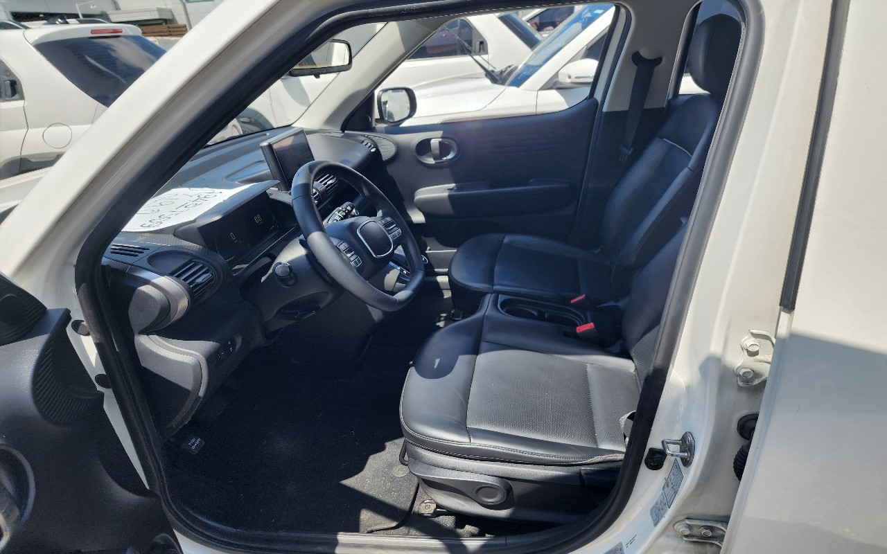 2023 - hyundai casper
