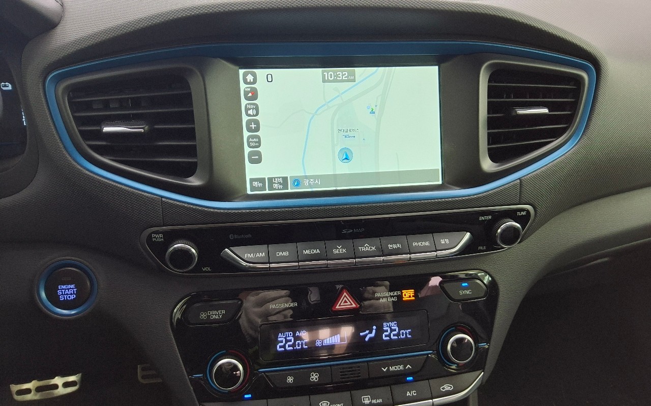 2016 - hyundai ioniq