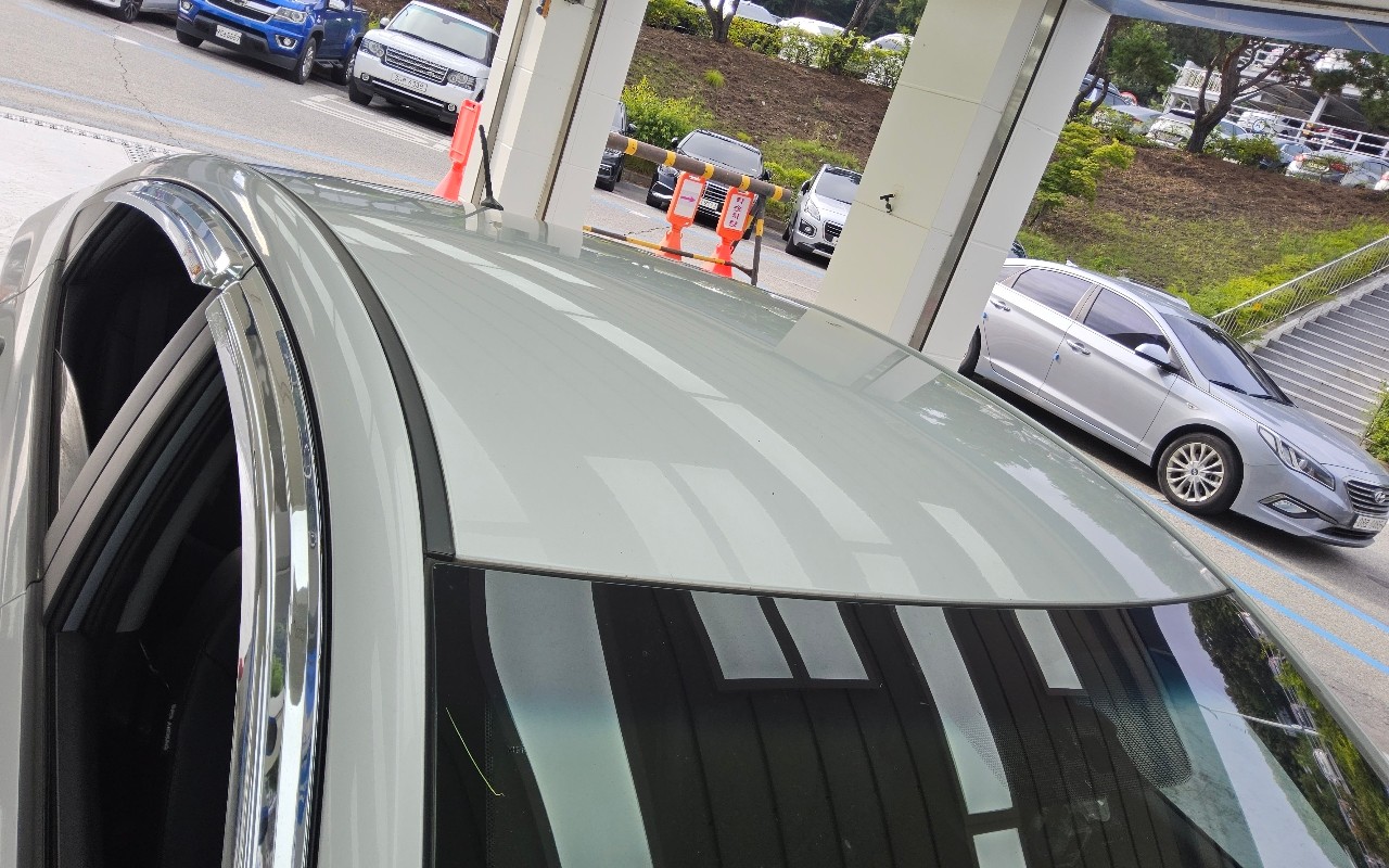 2011 - hyundai accent
