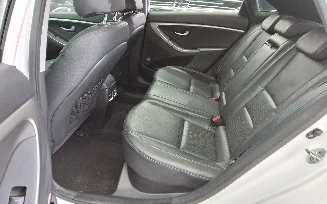 2016 - hyundai i30