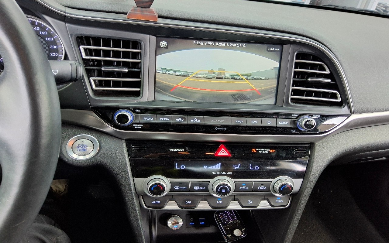 2020 - hyundai avante ad