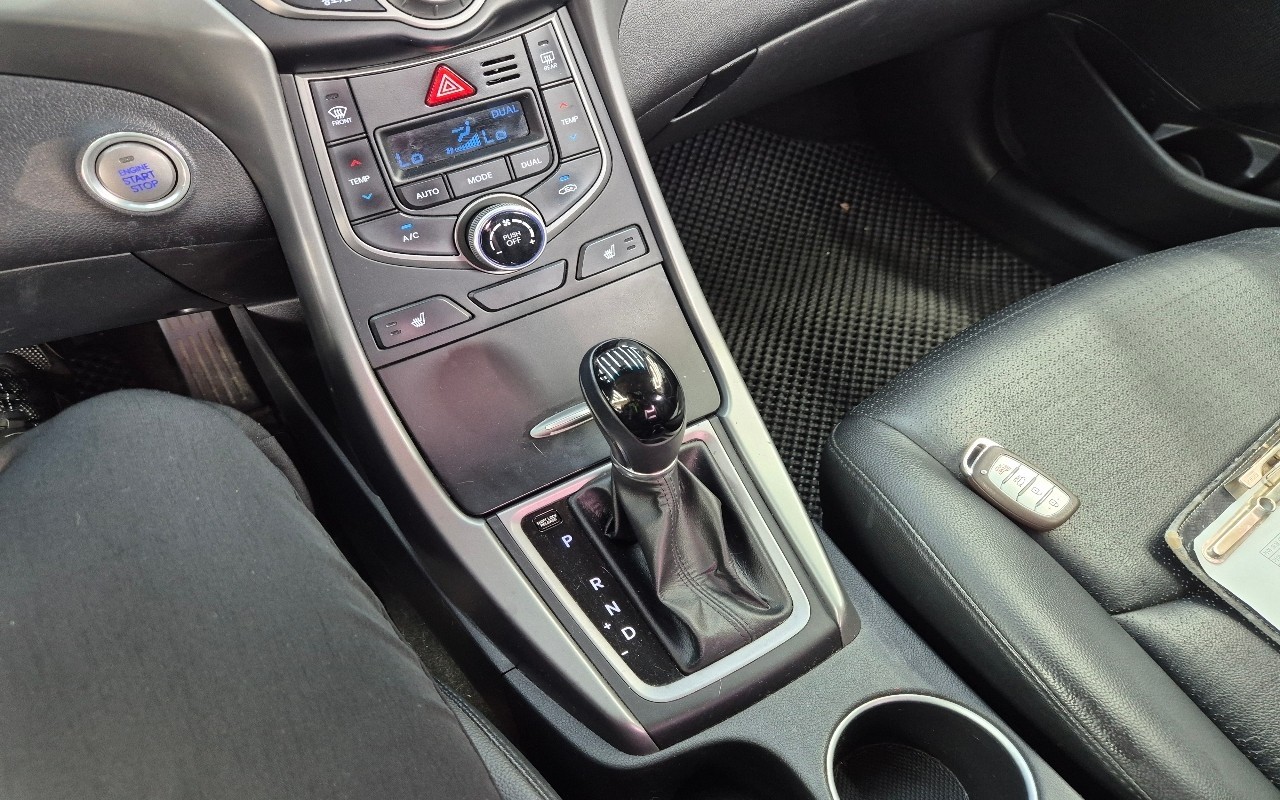 2015 - hyundai elantra md