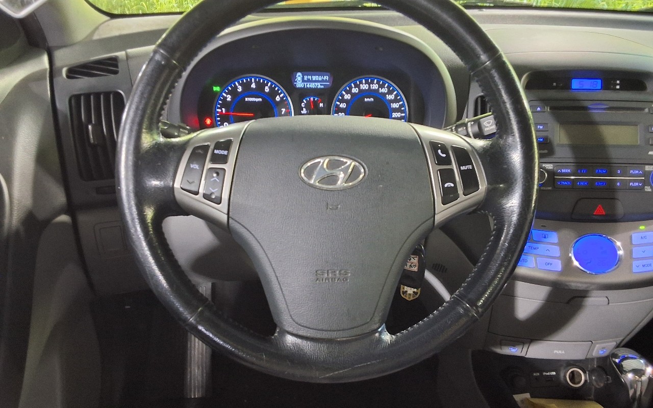 2010 - hyundai avante hd
