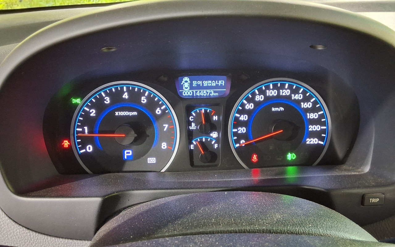 2010 - hyundai avante hd