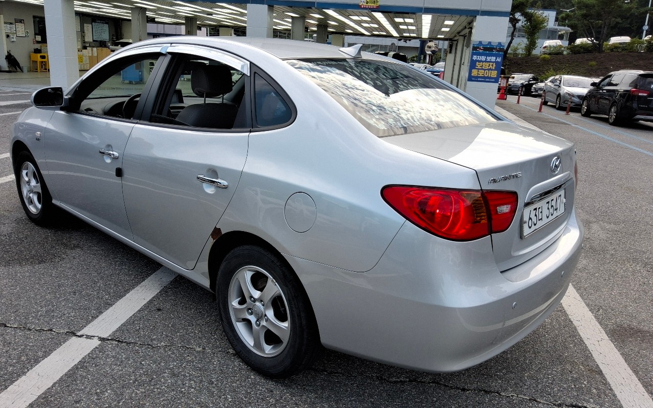 2009 - hyundai avante hd