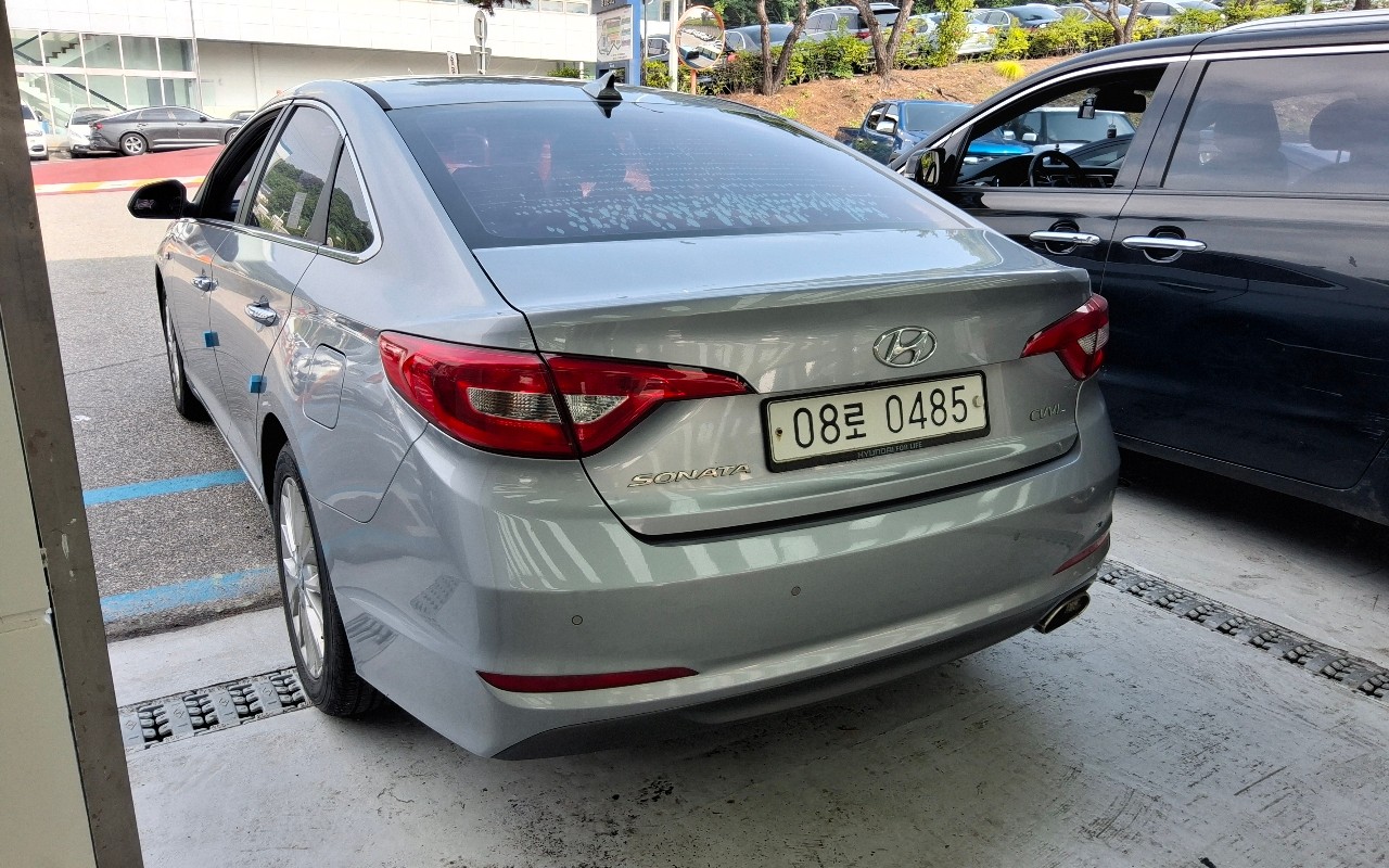 2016 - hyundai lf sonata