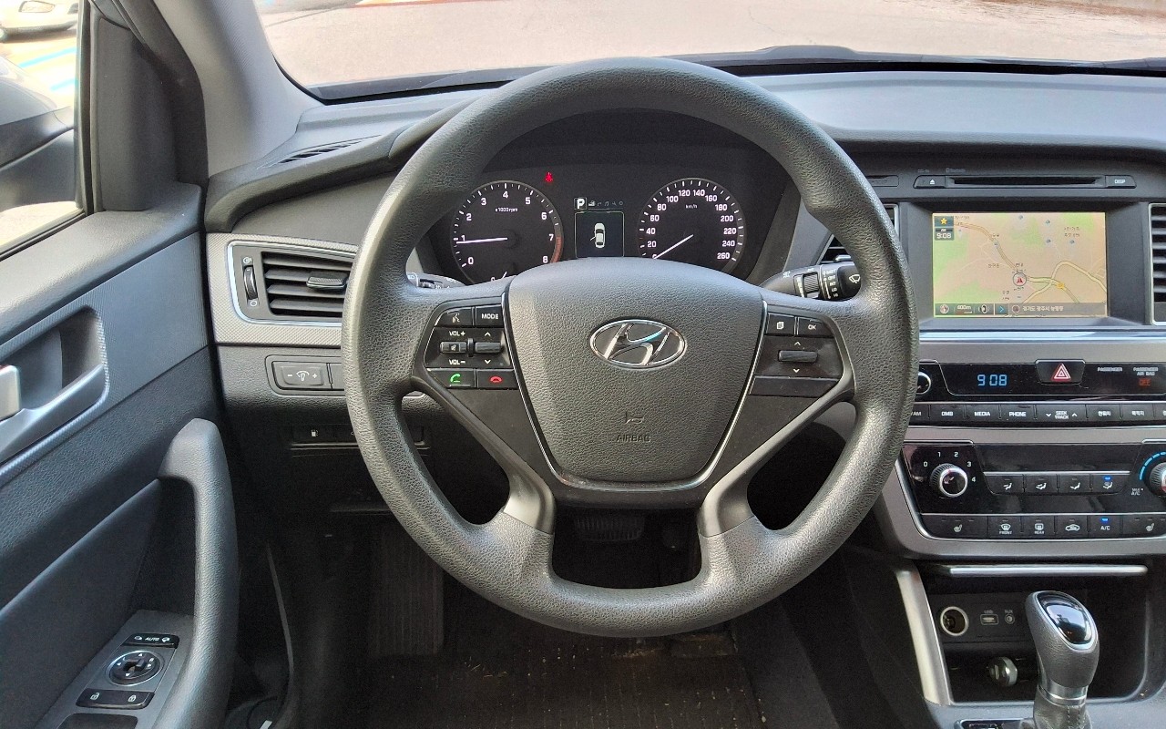 2016 - hyundai lf sonata