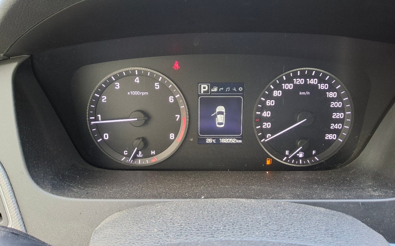 2016 - hyundai lf sonata