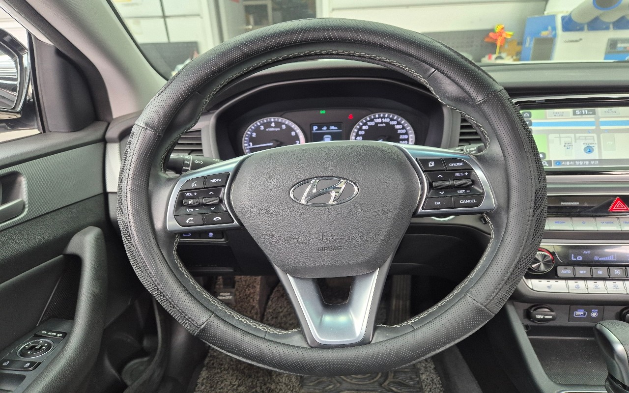 2018 - hyundai lf sonata