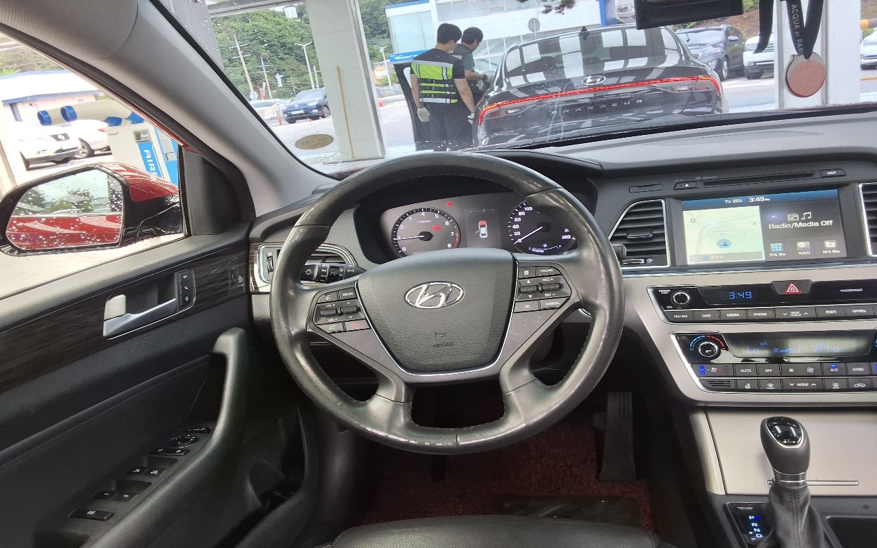 2015 - hyundai lf sonata