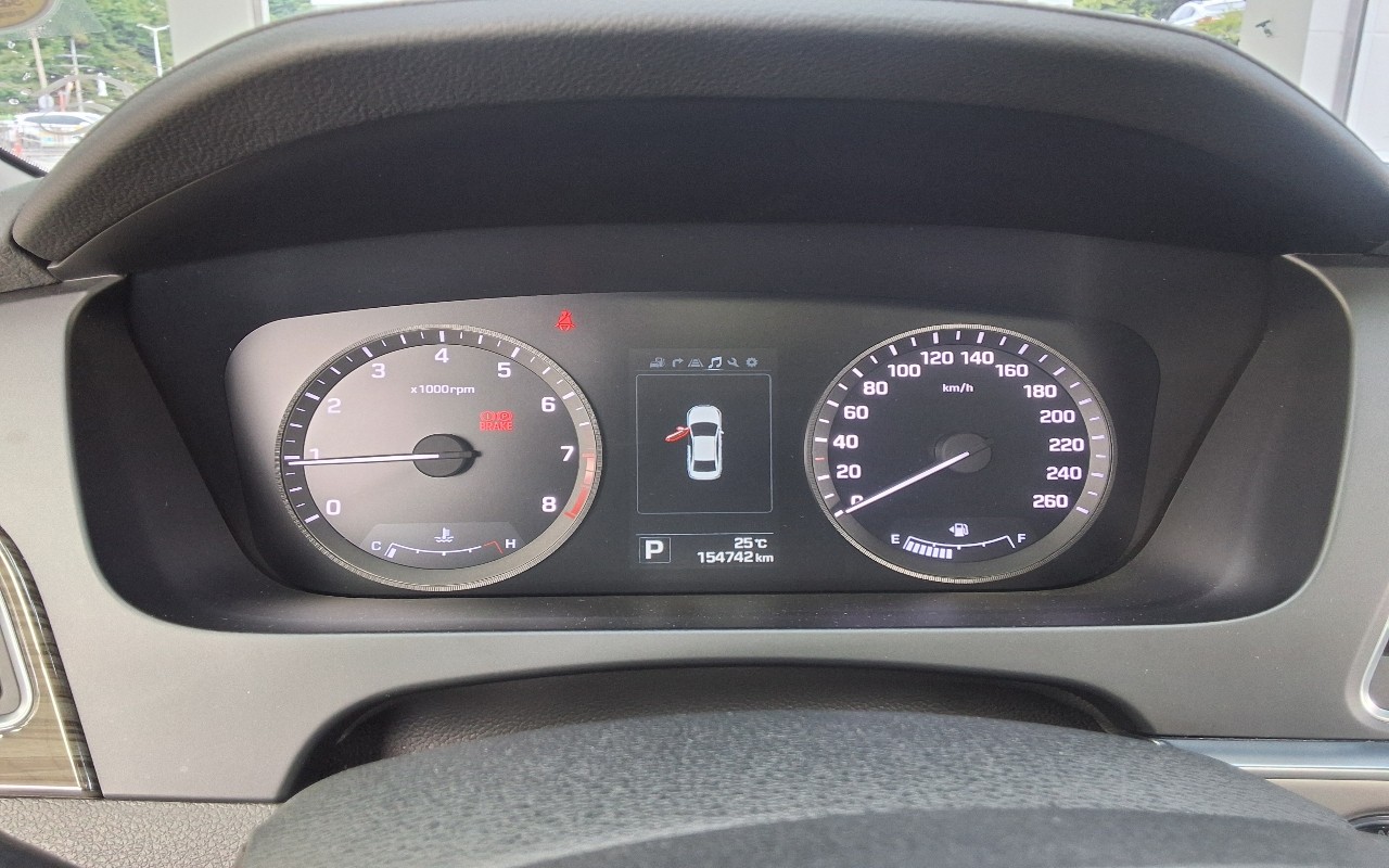 2015 - hyundai lf sonata