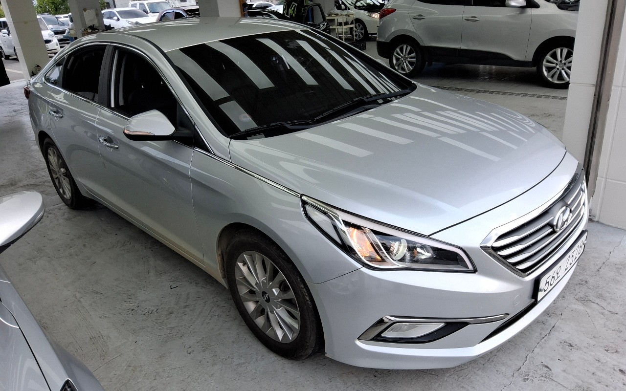 2015 - hyundai lf sonata