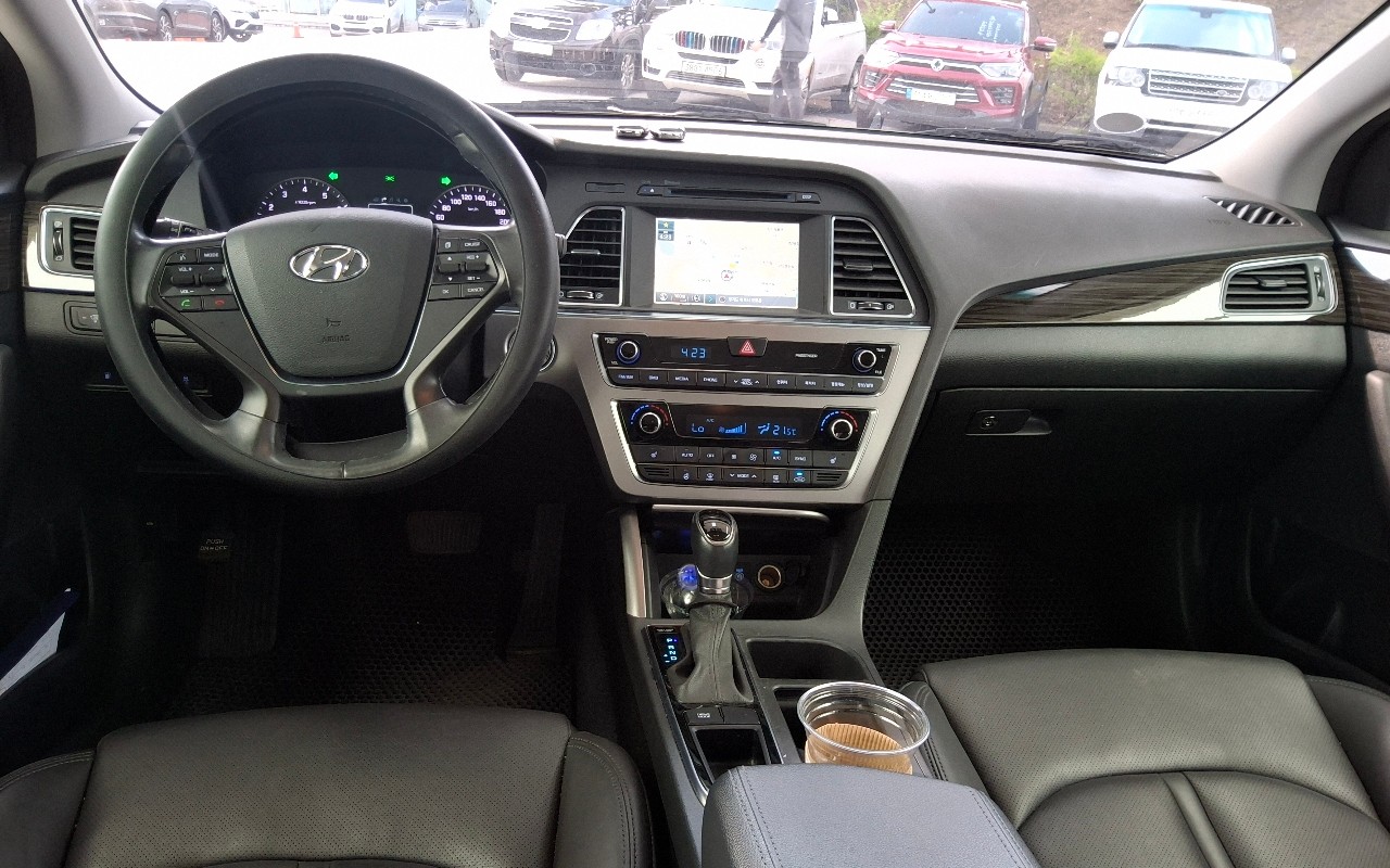 2015 - hyundai lf sonata