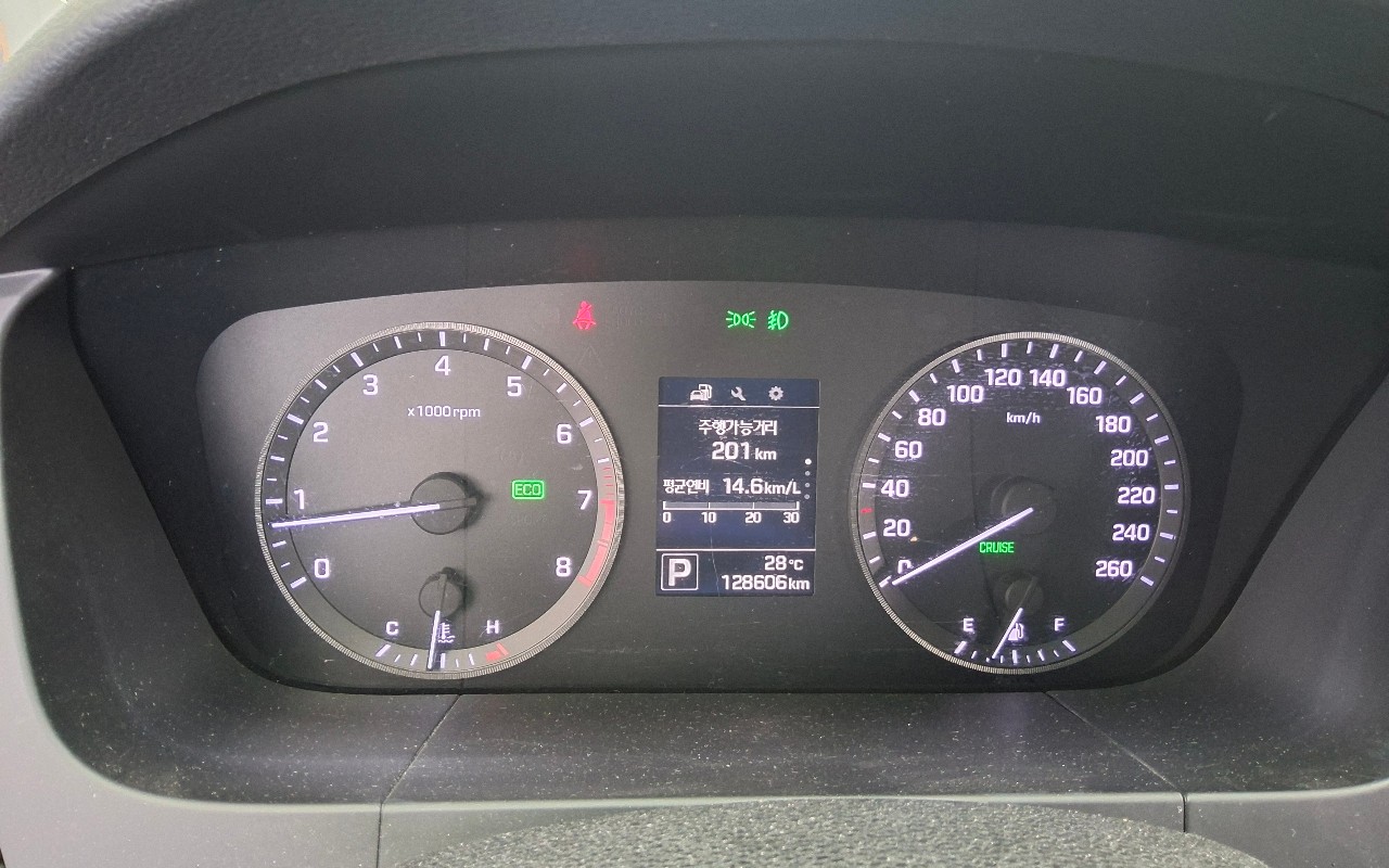 2015 - hyundai lf sonata