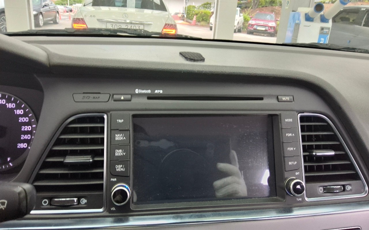 2015 - hyundai lf sonata