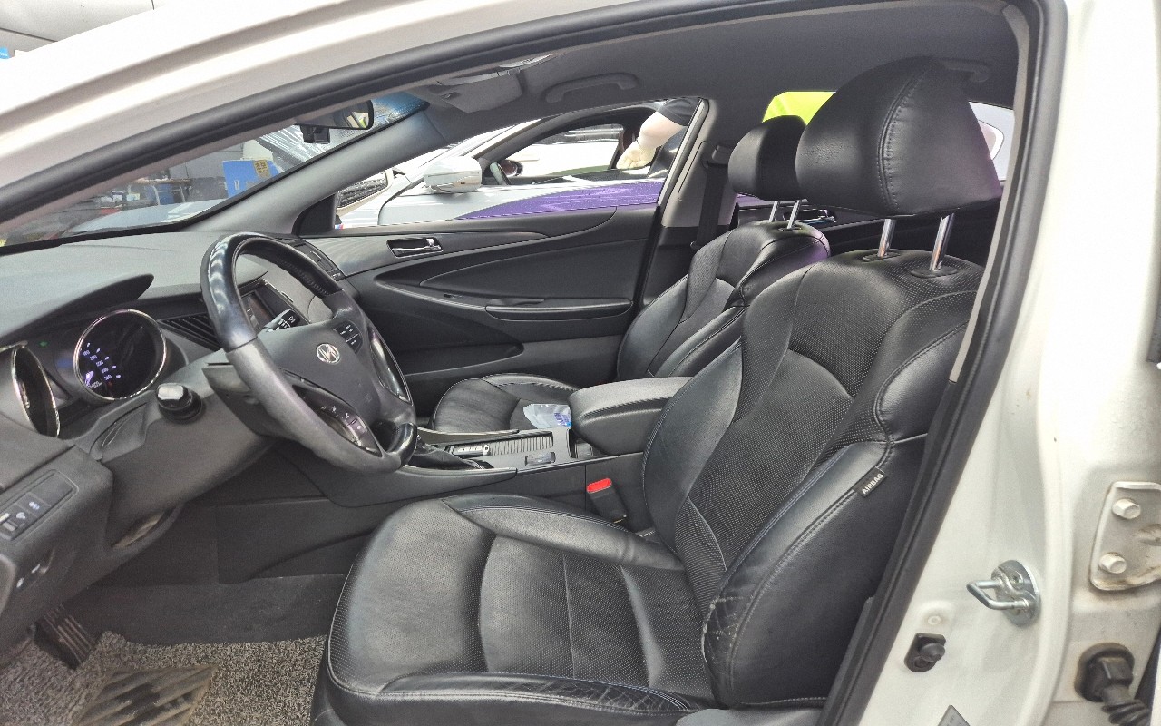 2012 - hyundai sonata