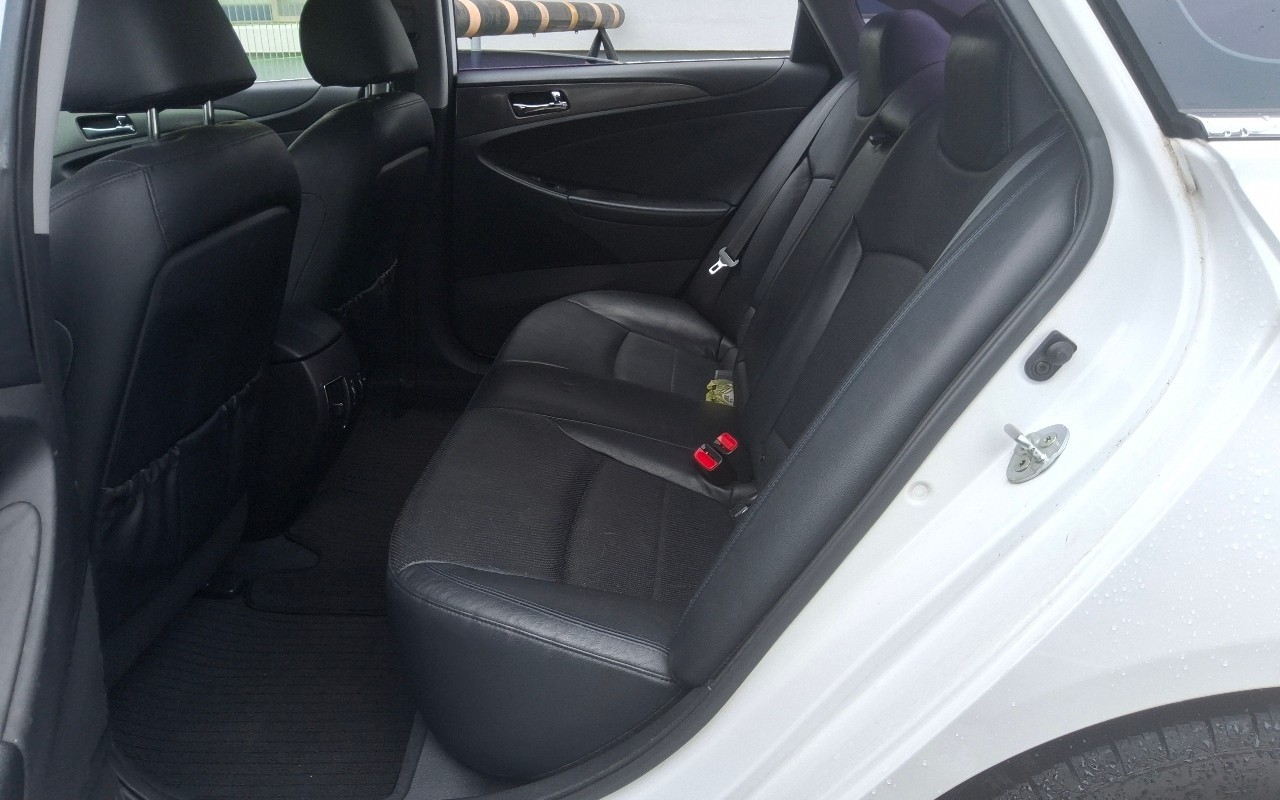 2012 - hyundai sonata