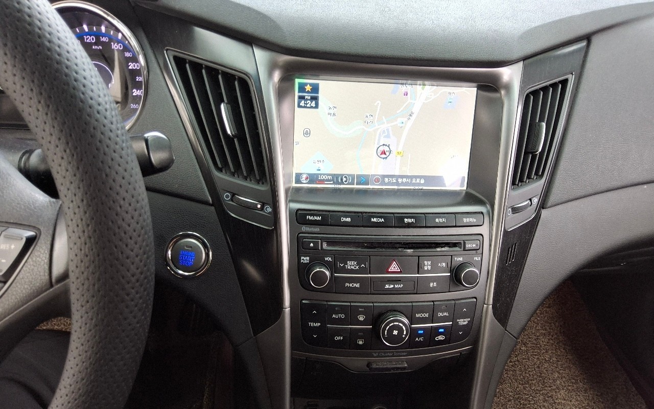 2013 - hyundai sonata