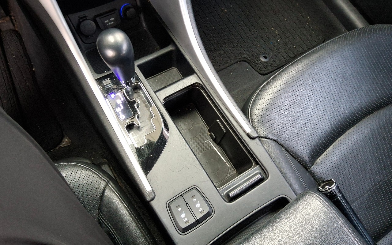 2010 - hyundai sonata