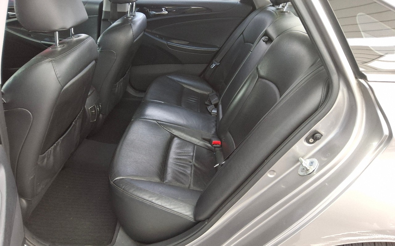 2010 - hyundai sonata