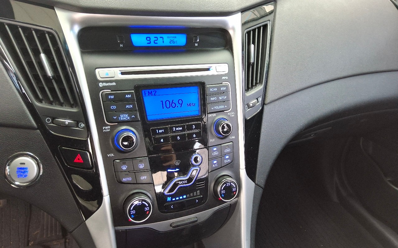 2010 - hyundai sonata