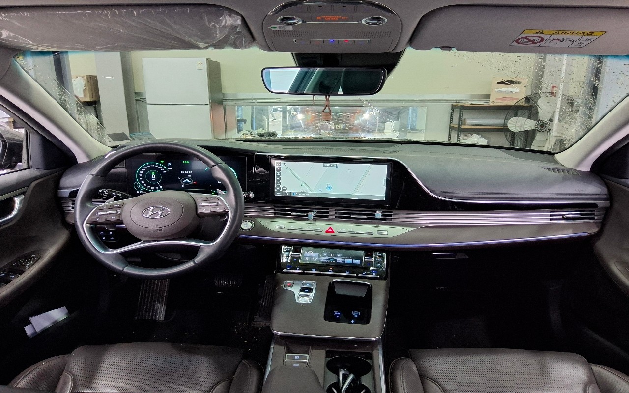 2022 - hyundai grandeur