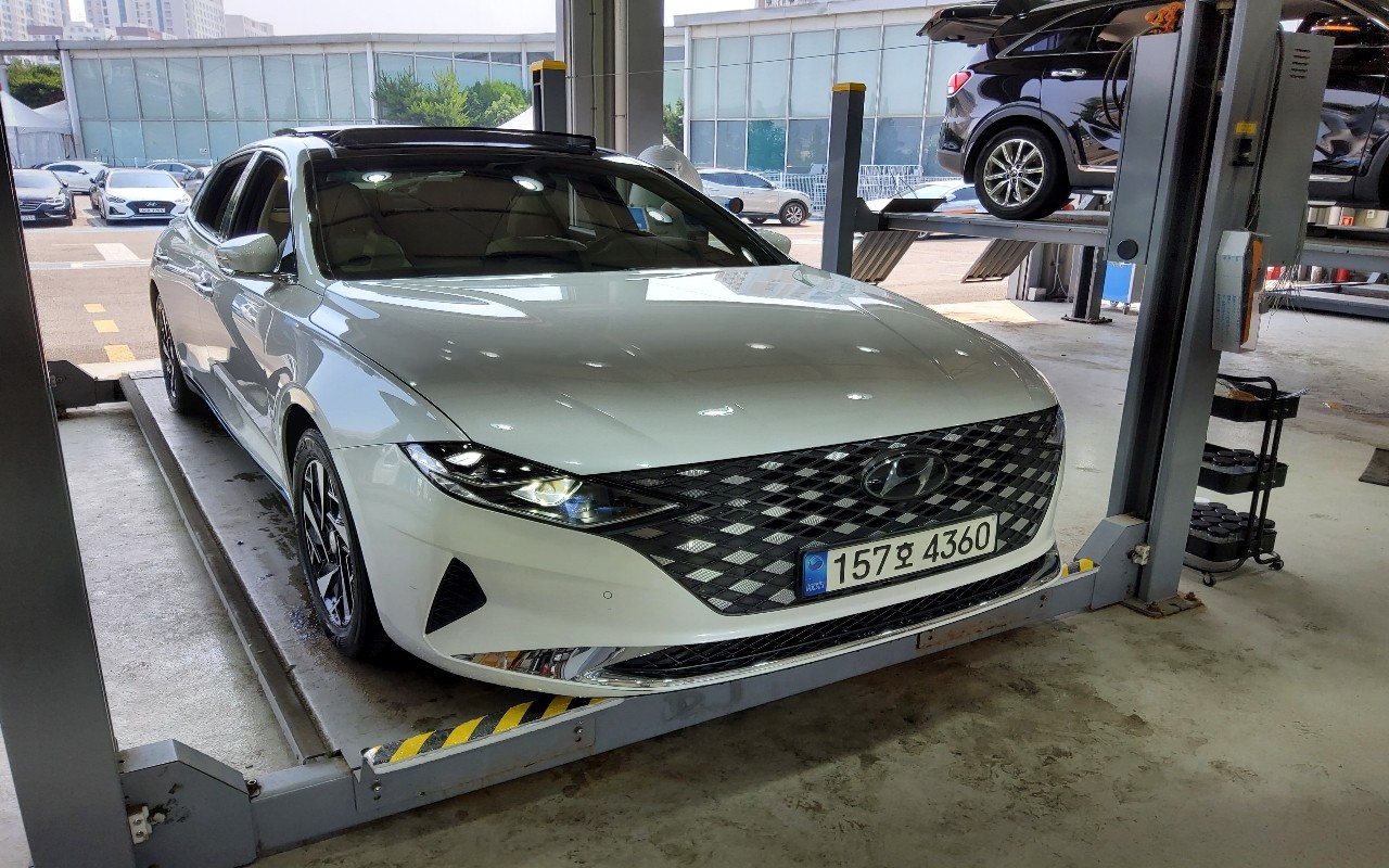 2022 - hyundai grandeur