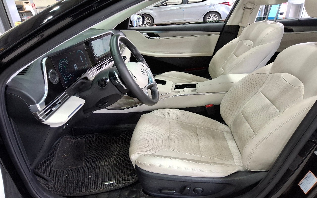 2023 - hyundai grandeur