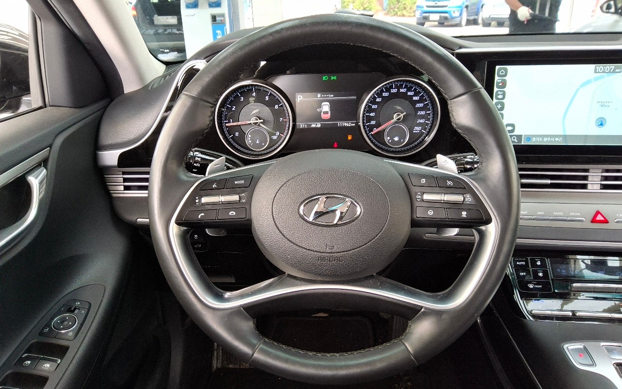 2020 - hyundai grandeur